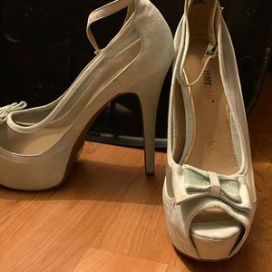 Just Fab Mint heels